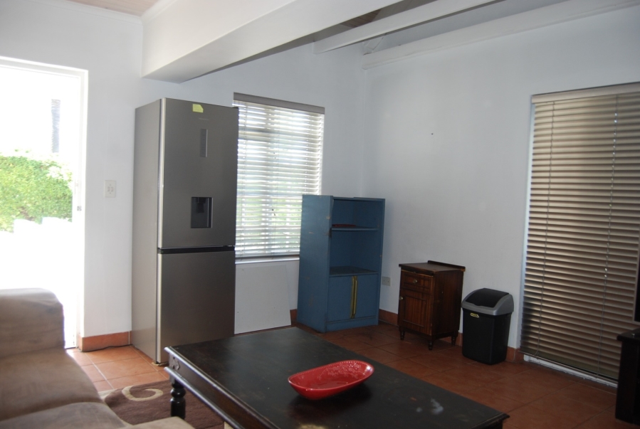 To Let 8 Bedroom Property for Rent in Shelley Point Western Cape